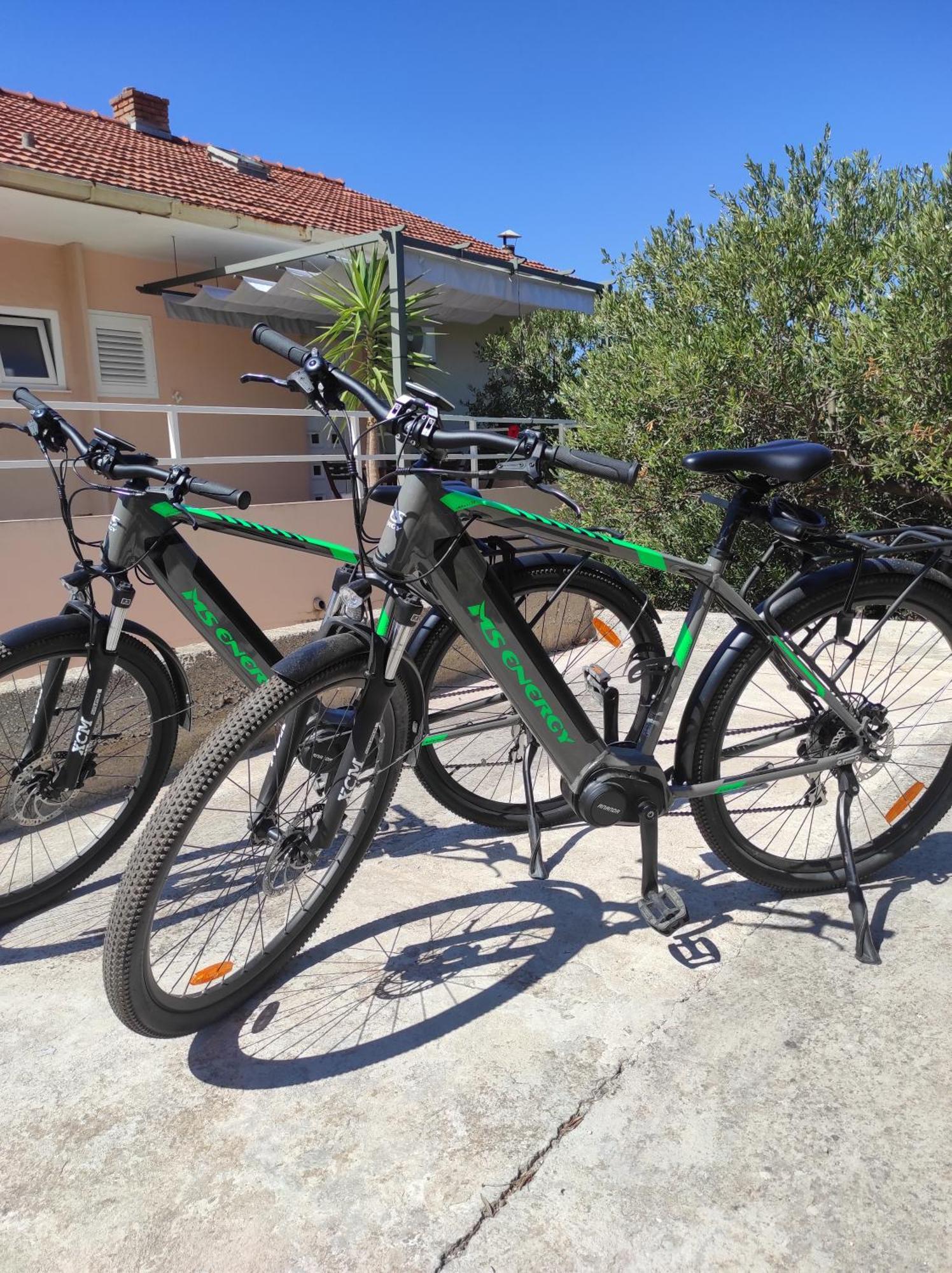 Nomads Hvar Town